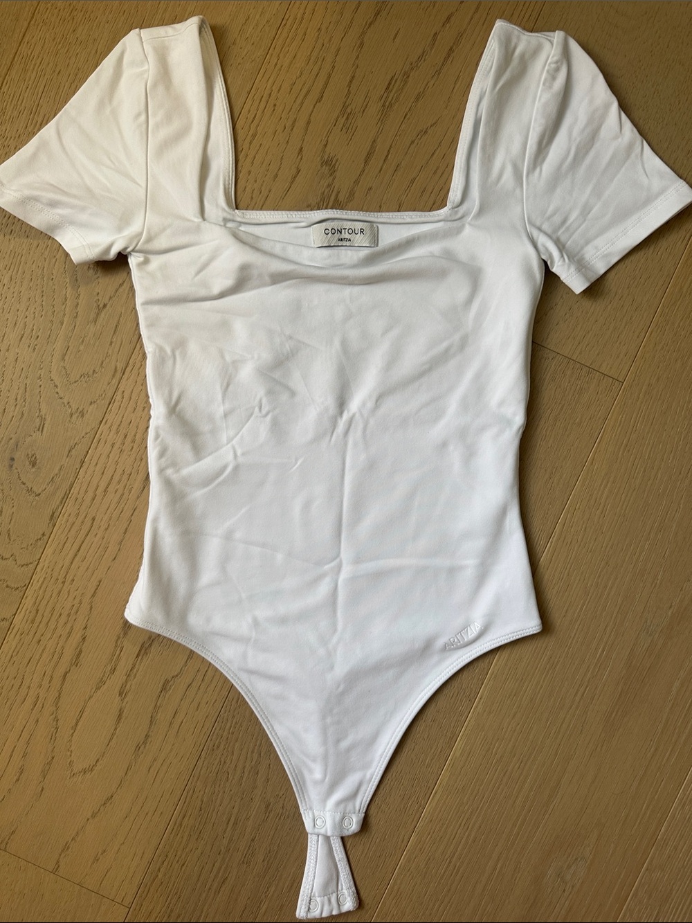 Aritzia Contour White Scoop Neck Bodysuit